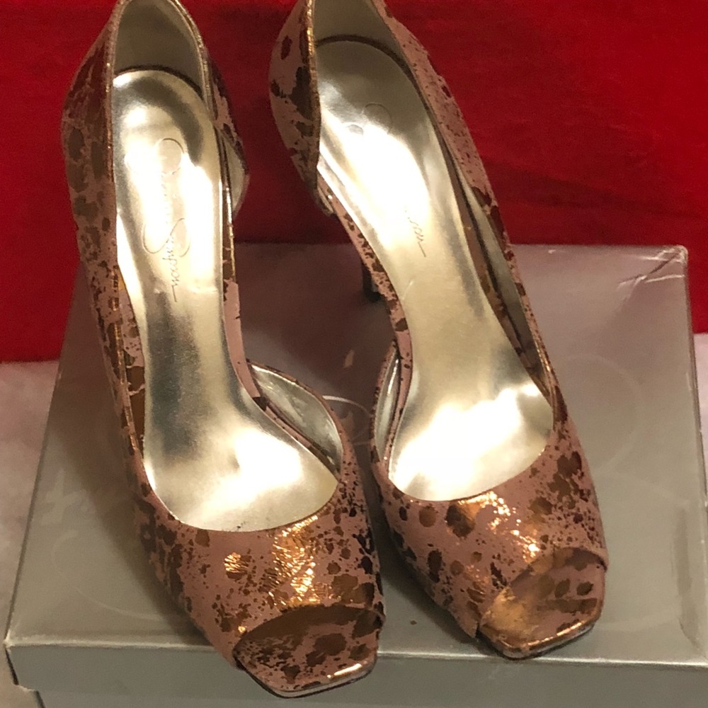 Jessica Simpson JS Rugged Brown pumps - Picture 4 of 8